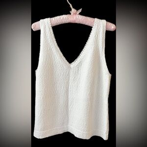 Elegant White Sleeveless Top